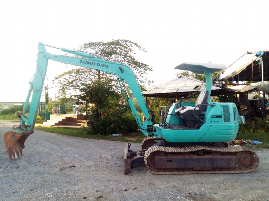 ขายรถแม็กโคร SUMITOMO SH40JX บูมยาวพิเศษ พร้อมใช้งาน ติดต่อ 086-775-7900 086-324-1992