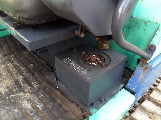 ยังไม่เคยผ่านการใช้งานในเมืองไทย ทำงานไว ติดต่อ 086-775-7900 086-324-1992