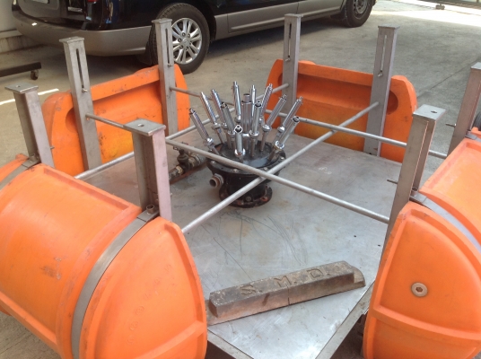 น้ำพุทุ่นลอย