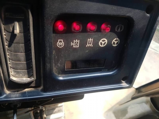 ขาย 1,450,000 บาท CATTERPILAR 950G ทำงาน 16,xxx ชม เครื่องดี เกียร์ดี  ระบบพร้อมใช้ ยางสวย เอกสารชื้อขาย  รถอยู่ อยุธยา โทร 0610710295