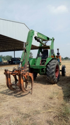 ขายด่วน รถฟอร์ด 5000 รถคีบอ้อย รถสวยสภาพดี พร้อมใช้งาน