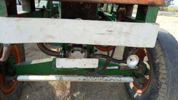 ขายด่วน รถฟอร์ด 5000 รถคีบอ้อย รถสวยสภาพดี พร้อมใช้งาน