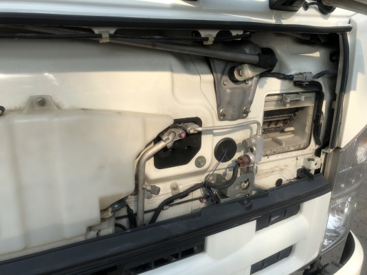 ขาย6ล้อIsuzu FRR210แรงปี56ยูโร3กระบะคาร์โก้คอกแป็ปอย่างดี ยาว5.70เมตร