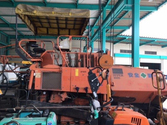 ถึงไทยเร็วๆนี้ รถปูยาง Vogele S1600 Super พร้อมตัวต่อ ราคาดีๆ โทร. 092-929-9942 ธีรเทพ