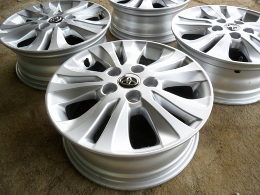 แม็กป้ายแดง รีโว่ ขอบ16 เอนไกแท้ 5รู114 ใหม่กริ๊บ ไร้รอยขีดข่วน