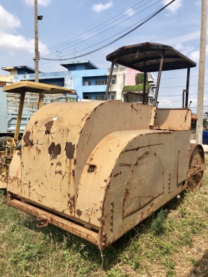 รถบดล้อเหล็ก2ล้อ เครื่องติดวิ่งใด้ HARTRA ขายตามสภาพ รถบดล้อเหล็ก2ล้อ เครื่องติดวิ่งใด้ HARTRA ขายตามสภาพ