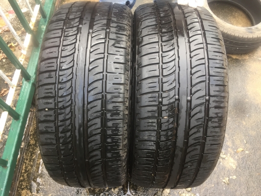 ขายยางขอบ 19  235/45/19  พีรารี่  เนื้อยางนุ่ม  ไม่แตกลาย