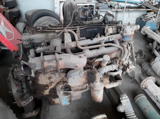 ขายเครื่องยนต์.UD.PE6.230แรงมีชุดปั่นโม่ปูน