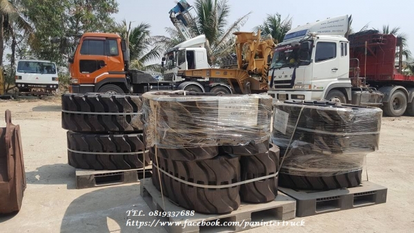 FROM JAPAN RUBBER TRACKแทรคยางใหม่ งานนำเข้าจากญี่ปุ่นแท้ๆสำหรับรถขุดไซค์ 60, 65, 75/ ขนาด450 *74(ข้อถี่)*8.0 /ราคาเพียง(คู่ละ :62,000 บาท)