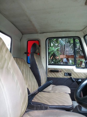 ขาย6ล้อร้อคกี้ แอร์หนาว เครื่องดี คัชชีเดิม ทะเบียนพร้อม พร้อมใช้