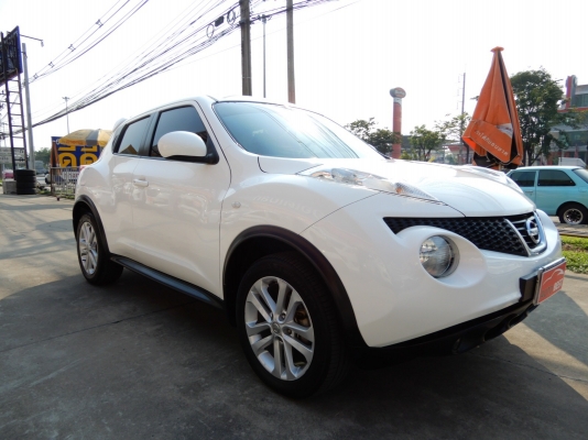 NISSAN JUKE 1.6 V เกียร์AT ปี 2014 โทร 062-991-6649 ดาวออโต้เบสท์
