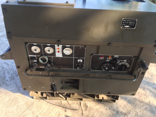 ขายตู้ปั่นไฟทหารเครื่องยนต์ดีเซล3Kwเก่าญี่ปุ่น