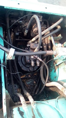 KOBELCO SK 200 MARK 6 YN10 KOBELCO SK 200 MARK 6 YN10