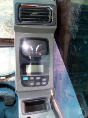 KOBELCO SK 200 MARK 6 YN10 KOBELCO SK 200 MARK 6 YN10