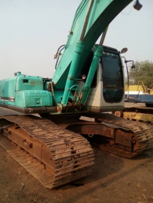 KOBELCO SK 200 MARK 6 YN10 KOBELCO SK 200 MARK 6 YN10