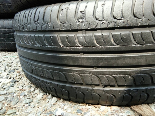 ขายยาง 235/50R19 HANKOOK ปี15 ยางไม่ร้าวไม่มีปะ ชุดละ 2800 บาท