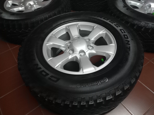 ล้อ Isuzu blue power 1.9 พร้อมยาง 245-70-16 ดอกหนา