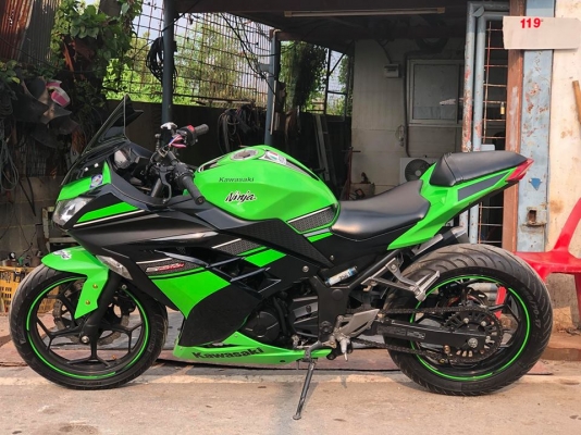 Ninja250 2013 ราคา78,500บาท Ninja250 2013 ราคา78,500บาท