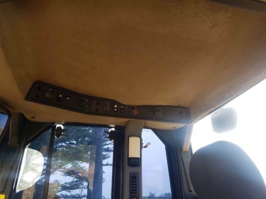 ขาย 1,450,000 บาท CATTERPILAR 950G ทำงาน 16,xxx ชม เครื่องดี เกียร์ดี  ระบบพร้อมใช้ ยางสวย เอกสารชื้อขาย รถอยู่ อยุธยา  090-772-3710 090-772-3708