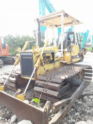 ขายจ้า..KOMATSU D20PL-6  เก่านอกแท้  เดิมๆๆ  แทรค  70  2,XXX   ชั่วโมง พร้อมใช้  โทร 089-3818694  ดวงนภา