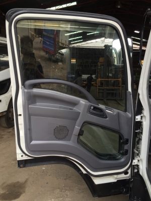 หัวเก๋งISUZU ไฟตั้ง210 หัวเก๋งเก่าญี่ปุ่น