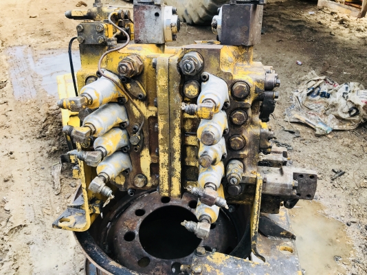 ขายแพคอนโทรล komatsu pc200-5