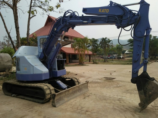 ขายด่วนๆๆถูกและดี  รถขุดยี่ห้อ KATO  รุ่น HD50 ปั้มนิ้ว/ คอนโทรนน้ำมัน/ อ๊อฟเซ็นบูม/ มาพร้อมลายหัวเจาะหรือตัวแย็คคอนครีต   เก่าจากญี่ปุ่น  สภาพใช้งานได้เลย/เครื่องยนต์นิ่ม  ทดสอบสินค้าได้ขายราคาถูก370,000