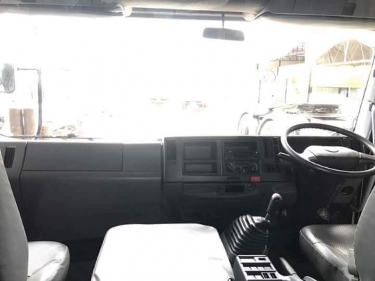 หัวรถ อีซุซุ เดก้าFrr/Fvz300/240