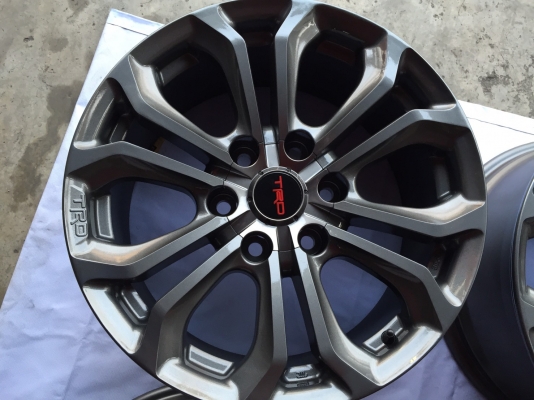 ล้อfortuner TRD4แท้
