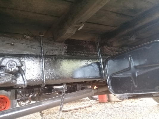 ขายรถหกล้อหัวยาวงามๆTXD145แรง กะบะพื้นเหล็กปูทับไม้เสาลูกตั้งรั้วเป็นเหล็กหมดพร้อมใช้งานวิ่งไม่ยูคาก็วิ่งอ้อยก็ดีครับยางสวยทุกเส่นคัชซีดีไม่หักไม่ดาม(สนใจซื้อส่งได้เน้นโทร081-0118032ต้น)