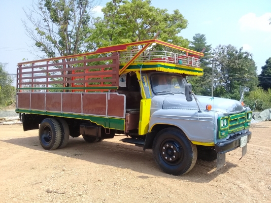 ขายรถหกล้อหัวยาวงามๆTXD145แรง กะบะพื้นเหล็กปูทับไม้เสาลูกตั้งรั้วเป็นเหล็กหมดพร้อมใช้งานวิ่งไม่ยูคาก็วิ่งอ้อยก็ดีครับยางสวยทุกเส่นคัชซีดีไม่หักไม่ดาม(สนใจซื้อส่งได้เน้นโทร081-0118032ต้น)