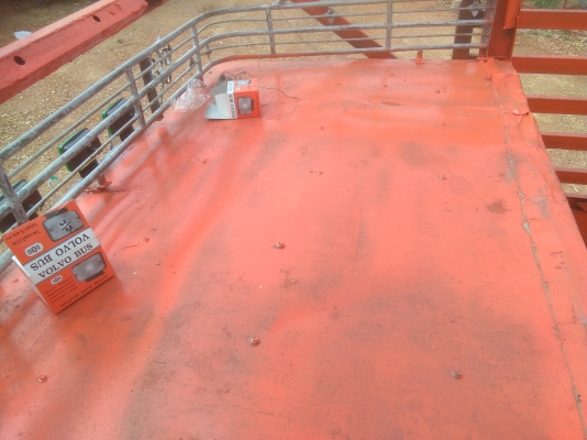 ขายรถหกล้อหัวยาวงามๆTXD145แรง กะบะพื้นเหล็กปูทับไม้เสาลูกตั้งรั้วเป็นเหล็กหมดพร้อมใช้งานวิ่งไม่ยูคาก็วิ่งอ้อยก็ดีครับยางสวยทุกเส่นคัชซีดีไม่หักไม่ดาม(สนใจซื้อส่งได้เน้นโทร081-0118032ต้น)