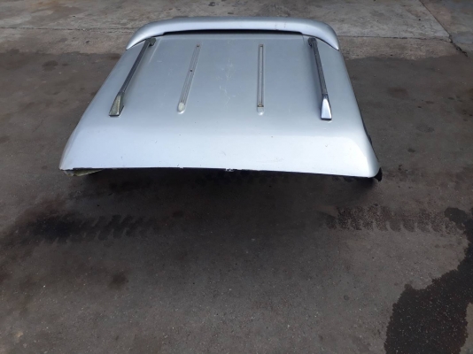 หลังคา แครี่บอย NV พร้อมอุปกรณ์ (เบาะ) สภาพสวยๆราคา  5,000 บาท ศุภากร081-1903107,089-5367218