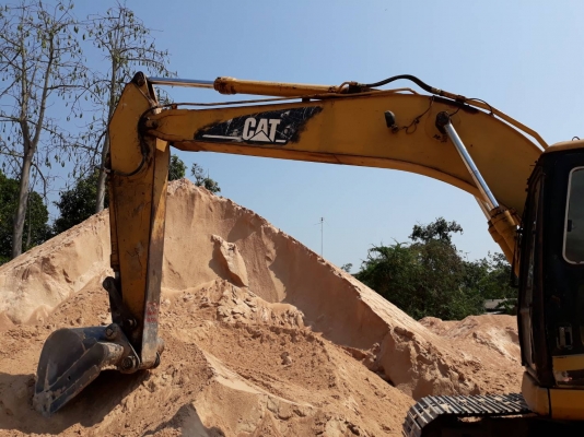 ขออนุญาตขายCAT 320b เอกสารไฟฟ้าครบ ช่วงล่างเต็มเอวเเน่น สภาพดี พร้อทใช้งานราคา 880000บาท สนใจติดต่อช่างดำ 0853224877 0988930465 ไอดีไลน์0853224877ครับผม