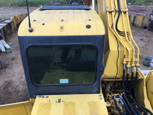 ขออนุญาตขายkomatsu pc200-7 เอกสารครบพร้อมใช้งานทุกระบบ ช่วงล่างเต็มเอวแน่น ราคา 1550000บาท สนใจติดต่อช่างดำ 0853224877 0988930465 ไอดีไลน์ 0853224877ครับผม