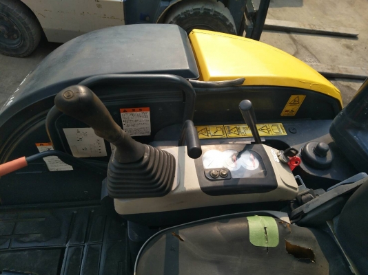 ขายแบคโฮ PC30MR-2 ปี 2006 โทร 061-4194021 พรภวิษย์