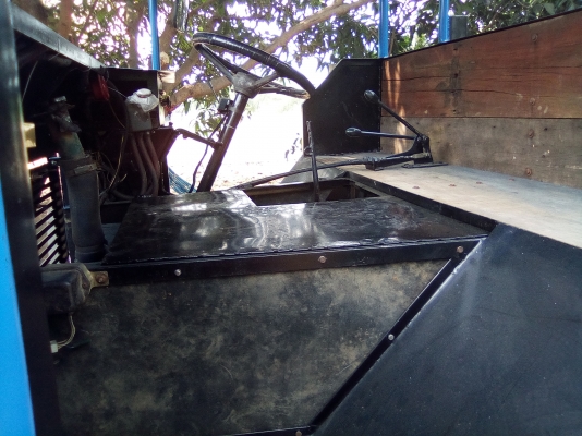 ขายอีแต๋น6ล้อดั้มสภาพพร้อมใช้งานส่งฟรีครับ