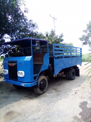 ขายอีแต๋น6ล้อดั้มสภาพพร้อมใช้งานส่งฟรีครับ