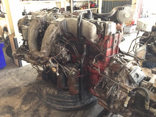 ขายเครื่อง Hino EK100 315 แรงม้า