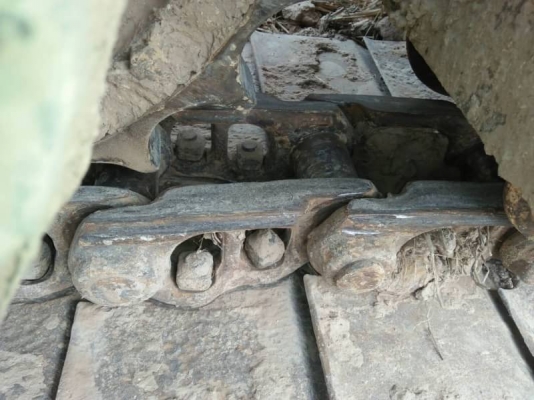 KOMATSU PC 200-6 KOMATSU PC 200-6