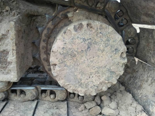 KOMATSU PC 200-6 KOMATSU PC 200-6