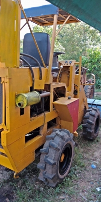 ขายรถตักล้อยาง ราคา150000