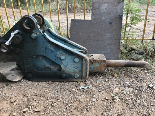 หัวแย๊กรถขุดเก่านอกนำเข้า ยี่ห้อ TOKU ☎️ติดต่อ 085-5632278 (ราคาต่อรองได้)