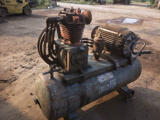 ขายด่วนปั๊มลมยิงบล็อคลม2สูบใหญ่มอเตอร์20HPสามเฟสสภาพเดิมๆพร้อมใช้