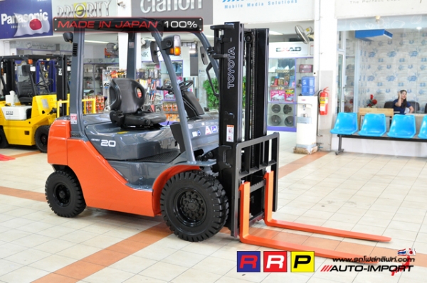 ขายรถโฟล์คลิฟท์มือสอง TOYOTA รุ่น 8FGL20-11626 นำเข้าจากประเทศญี่ปุ่น 100\% ไม่เคยใช้งานในไทย ขายรถโฟล์คลิฟท์มือสอง TOYOTA รุ่น 8FGL20-11626 นำเข้าจากประเทศญี่ปุ่น 100\% ไม่เคยใช้งานในไทย