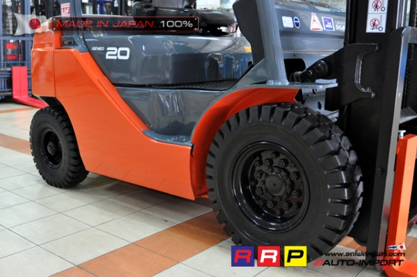 ขายรถโฟล์คลิฟท์มือสอง TOYOTA รุ่น 8FGL20-11626 นำเข้าจากประเทศญี่ปุ่น 100\% ไม่เคยใช้งานในไทย ขายรถโฟล์คลิฟท์มือสอง TOYOTA รุ่น 8FGL20-11626 นำเข้าจากประเทศญี่ปุ่น 100\% ไม่เคยใช้งานในไทย