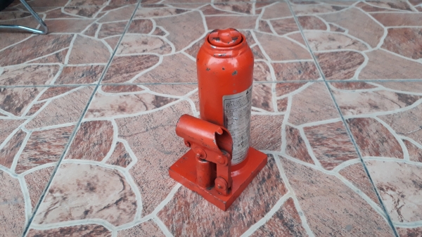 แม่แรง กระปุก MASADA 5ตัน