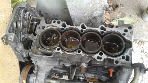 ท่อนล่า่งฮอนด้าแจ๊ส