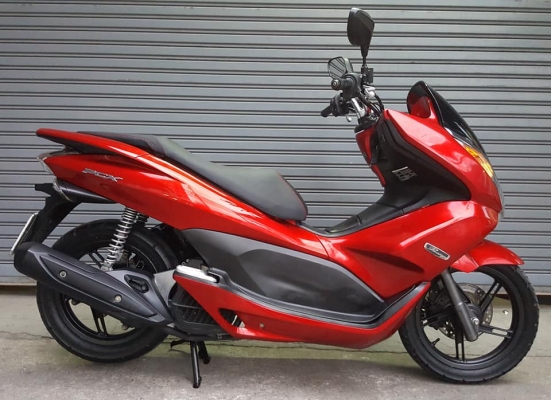 ขออนุญาตขาย HONDA PCX 125i IDLING STOP วิ่งน้อย 1X,XXX KM พร้อมใช้งาน ฟรีค่าโอน ขออนุญาตขาย HONDA PCX 125i IDLING STOP วิ่งน้อย 1X,XXX KM พร้อมใช้งาน ฟรีค่าโอน
