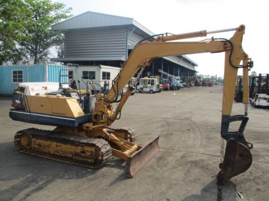 KOMATSU PC30-5 รถเก่าญี่ปุ่น100\% มีเอกสารใบอินวอย เครื่องดีปั้มแรง ระบบไว ช่วงล่างเต็ม สภาพสวยเดิม  〔พร้อมเช็ครั่วเก็บรายละเอียด และใส่หลังคา〕 ราคา 285,000 บาท《พร้อมต่อรองราคาได้》 สนใจติดต่อโทร:096:5411713 หรือ 092-5768909 (วัชรัตน์)
